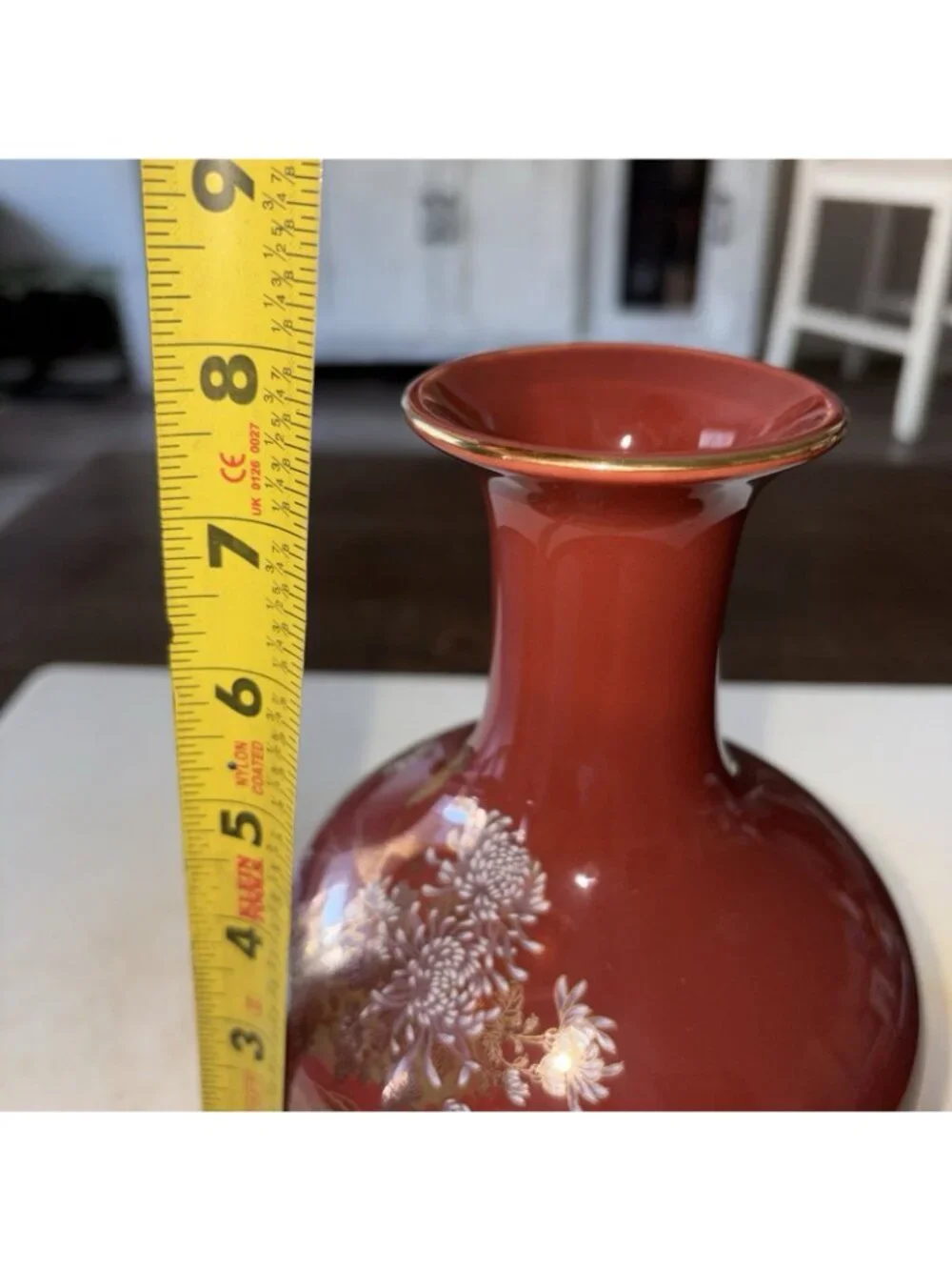 Andrea by Sadek Japanese Vase Gold Floral Design Red Made in Japan-8”H
